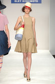 Spring Summer 09 - Catwalk 23