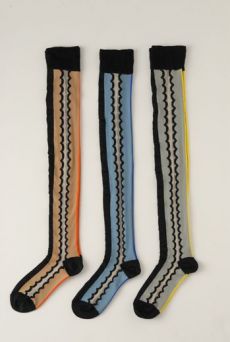 SS12 WAVY PATTERN OVER KNEE SOCKS - VARIOUS