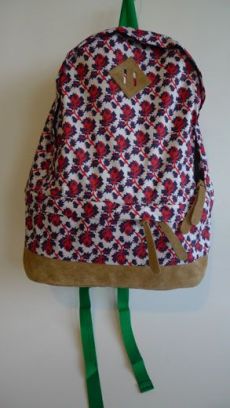 SS12 MINI MEAN ROSES BACK PACK RED
